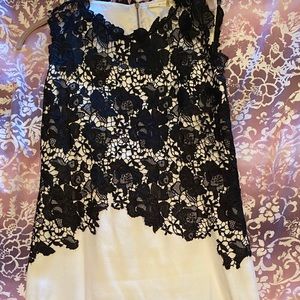 Elie Tahari Size 8 zipped cocktail lace dress 👗